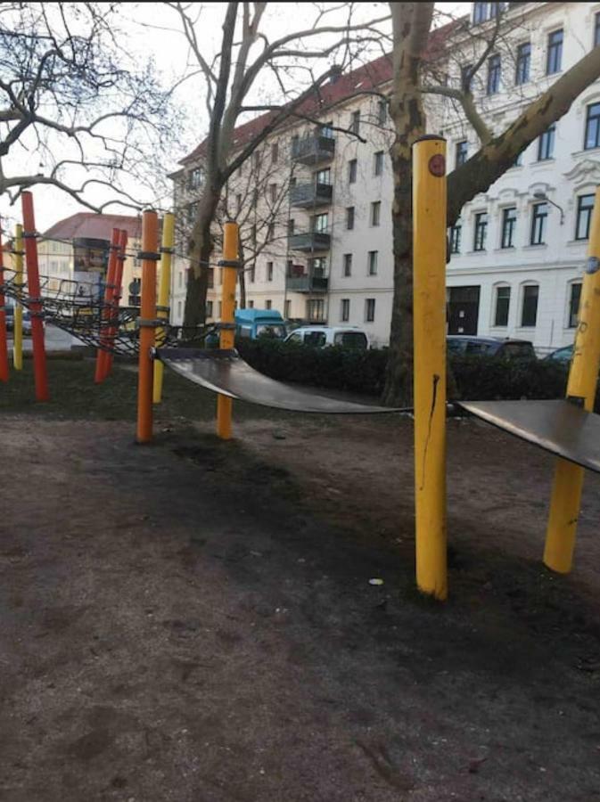 Familienfreundliche Unterkunft Am Puls Der Stadt Leipzig Exterior photo